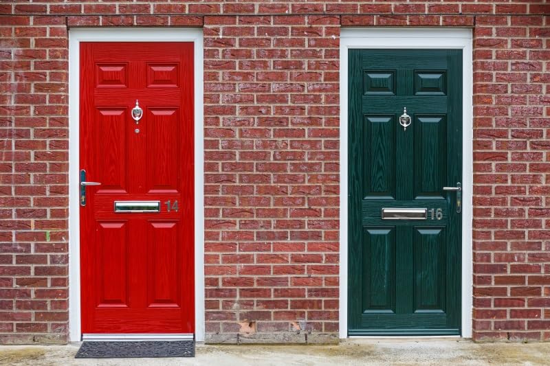 Renaiss 7x5ft Red & Green Door Backdrop for Photoshooting Vintage Doors on Red Brick Wall Photography Background Retro Bricks Front Doors Party Decors Portrait Street Snap Photo Booth Props - Image 4